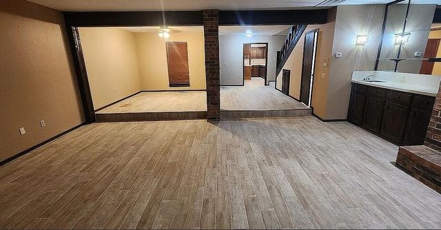 1616 Windhill Avenue, Edmond, OK 73034