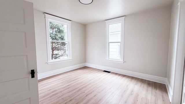304 W Shannon Ave, Spokane, WA 99205