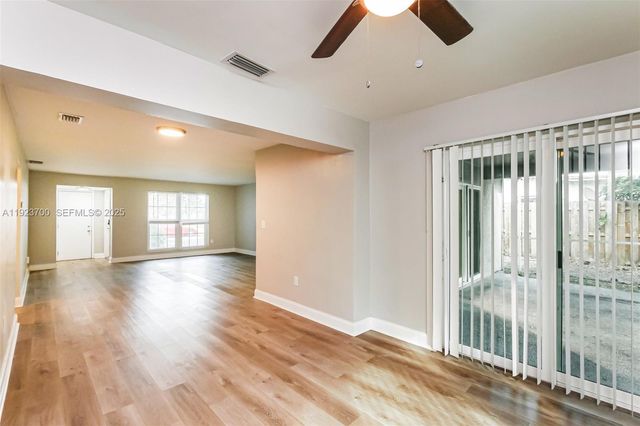 5900 NW 15th St, Sunrise, FL 33313