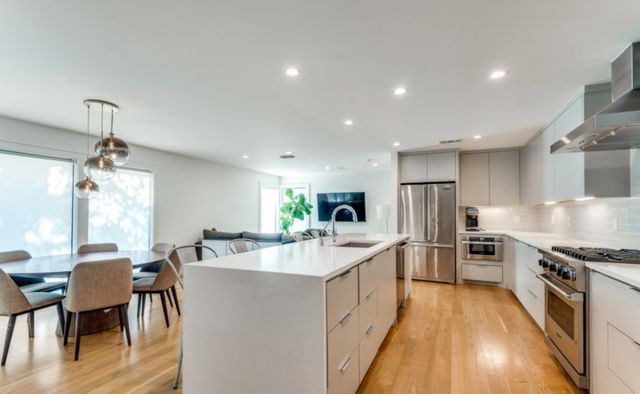 4071 Crown Shore Drive, Dallas, TX 75244