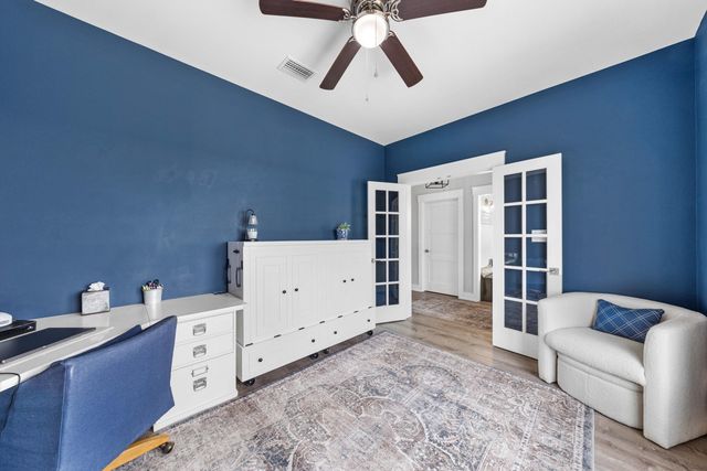 7665 Key West Drive, Navarre, FL 32566