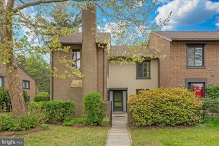 9700 SHADOW OAK DR, Gaithersburg, MD 20886