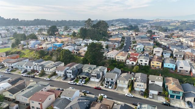 46 Wessix Court, Daly City, CA 94015