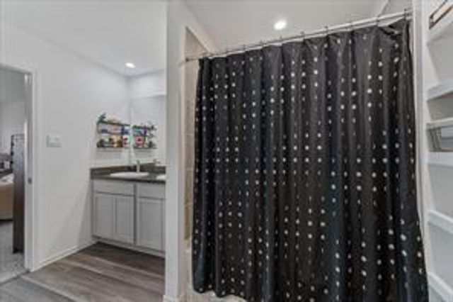 5231 Mossdale Bluff Lane, Spring, TX 77373