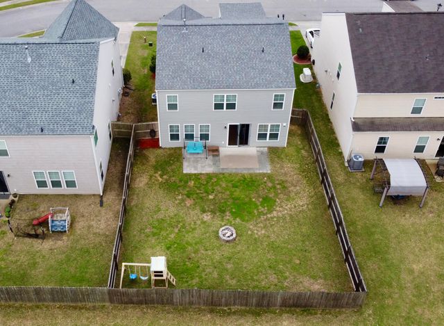 208 Roanoke Hill Court, Summerville, SC 29483