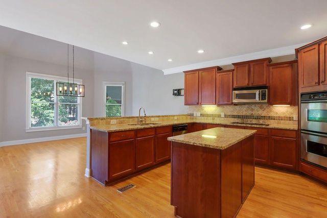 4174 Highglen Trace, Dacula, GA 30019