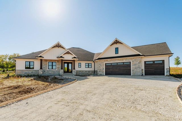 N67W27159 Fanad DRIVE, Lisbon, WI 53089
