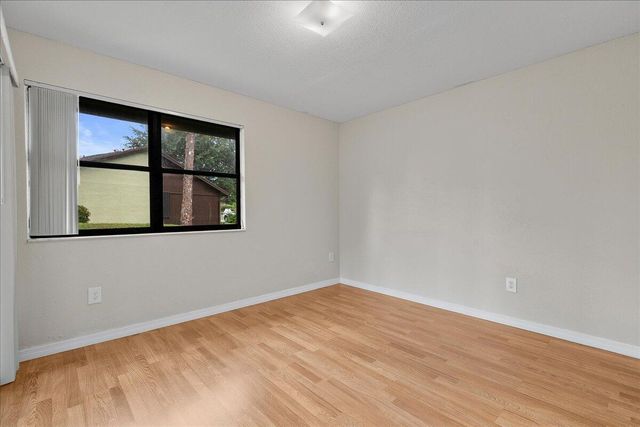 325 Pennington Court, Royal Palm Beach, FL 33411