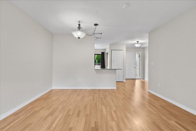 325 Pennington Court, Royal Palm Beach, FL 33411