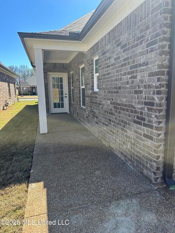 248 Flower Garden Drive, Southaven, MS 38671