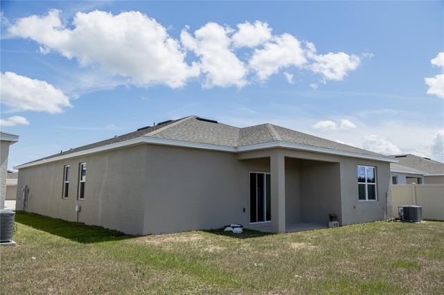 661 CROWN ROSE DRIVE, Eagle Lake, FL 33839