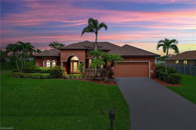 2169 NE 20th LN, Cape Coral, FL 33909