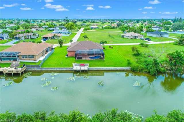 2169 NE 20th LN, Cape Coral, FL 33909