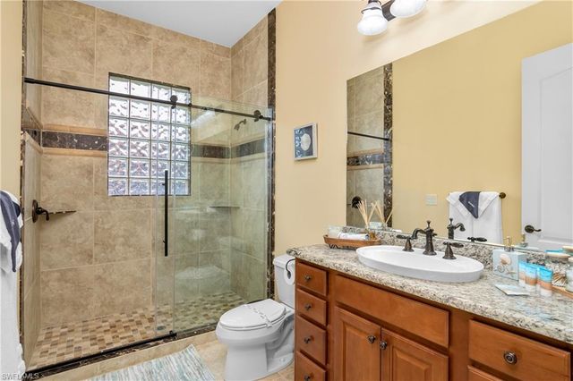 2169 NE 20th LN, Cape Coral, FL 33909
