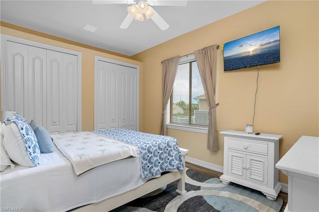 2169 NE 20th LN, Cape Coral, FL 33909