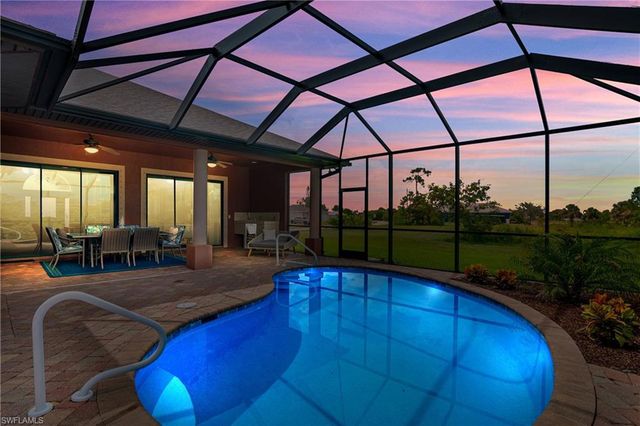 2169 NE 20th LN, Cape Coral, FL 33909