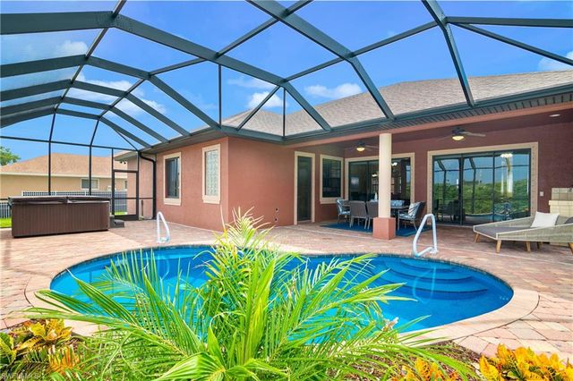 2169 NE 20th LN, Cape Coral, FL 33909