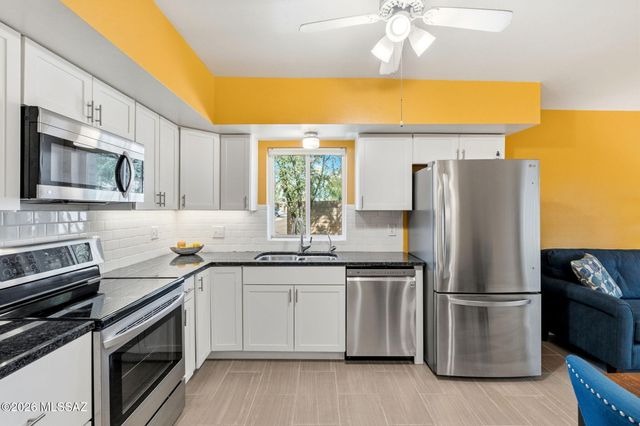 941 S Pantano Parkway, Tucson, AZ 85710