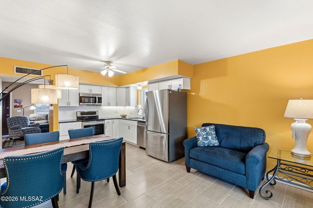 941 S Pantano Parkway, Tucson, AZ 85710