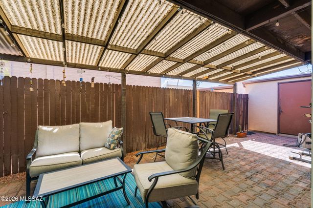 941 S Pantano Parkway, Tucson, AZ 85710