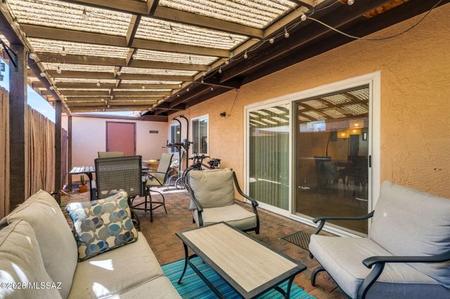 941 S Pantano Parkway, Tucson, AZ 85710