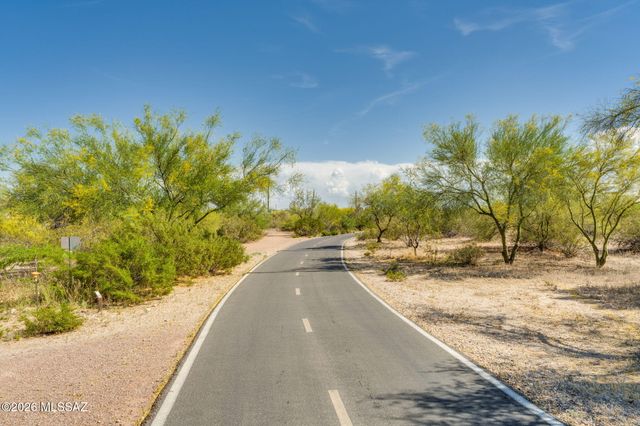 941 S Pantano Parkway, Tucson, AZ 85710