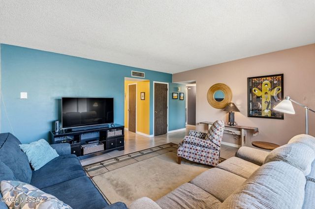 941 S Pantano Parkway, Tucson, AZ 85710