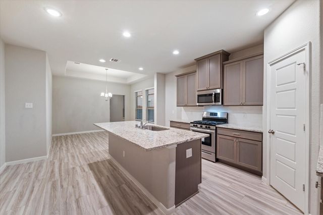 314 Emerald Thicket Lane, Houston, TX 77336