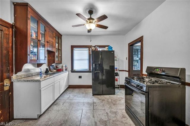 2822 Saratoga Avenue, Cleveland, OH 44109