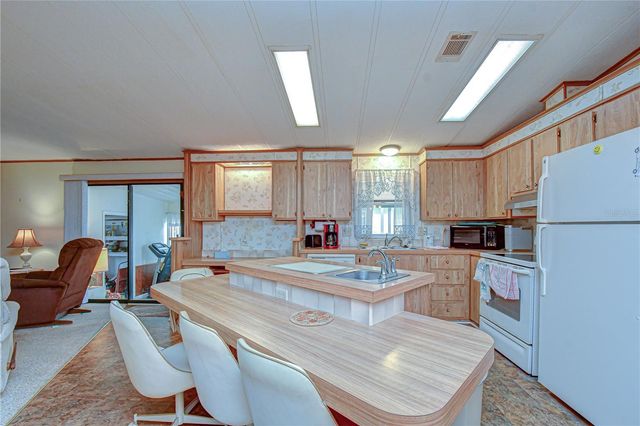 35145 WAGNER WAY, Zephyrhills, FL 33541