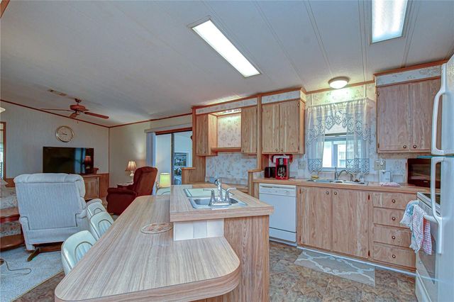 35145 WAGNER WAY, Zephyrhills, FL 33541