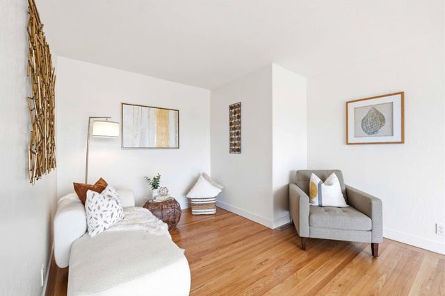 24 Westmont Drive, Daly City, CA 94015