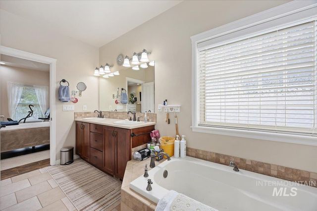 638 Sunfire Dr., Twin Falls, ID 83301