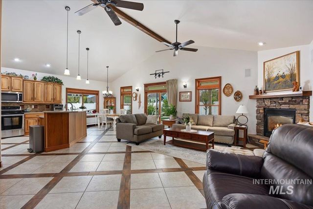 638 Sunfire Dr., Twin Falls, ID 83301