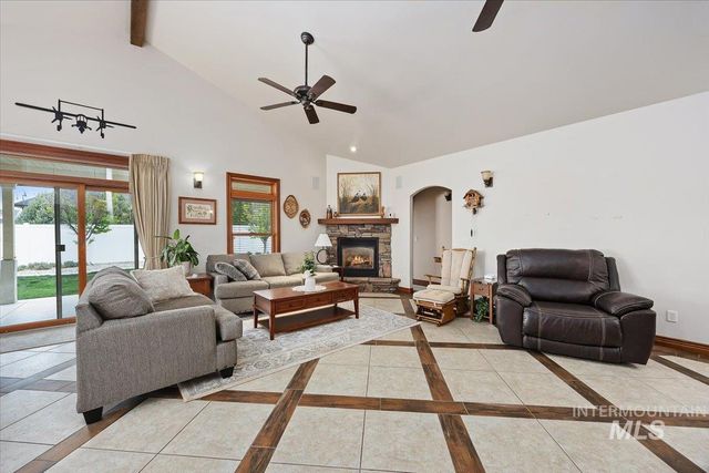 638 Sunfire Dr., Twin Falls, ID 83301