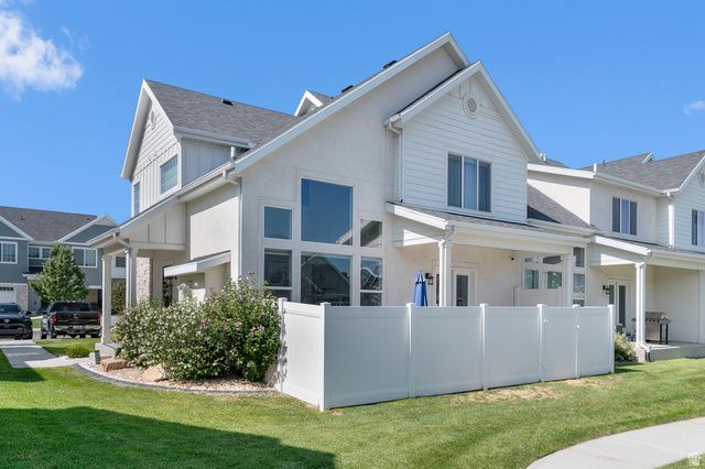 4501 S PARKBURY WAY, Salt Lake City, UT 84129
