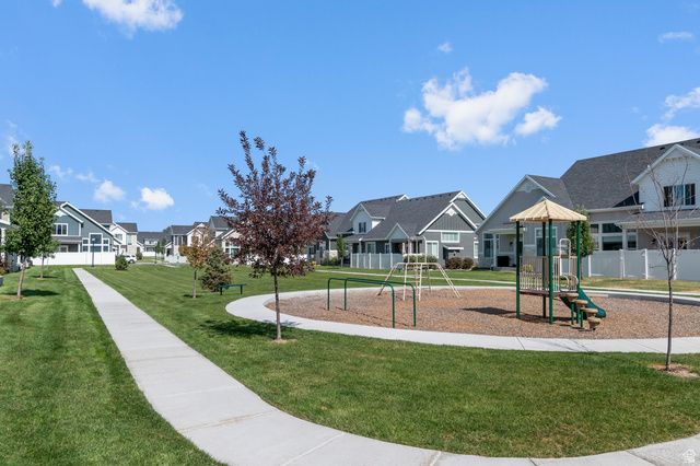 4501 S PARKBURY WAY, Salt Lake City, UT 84129