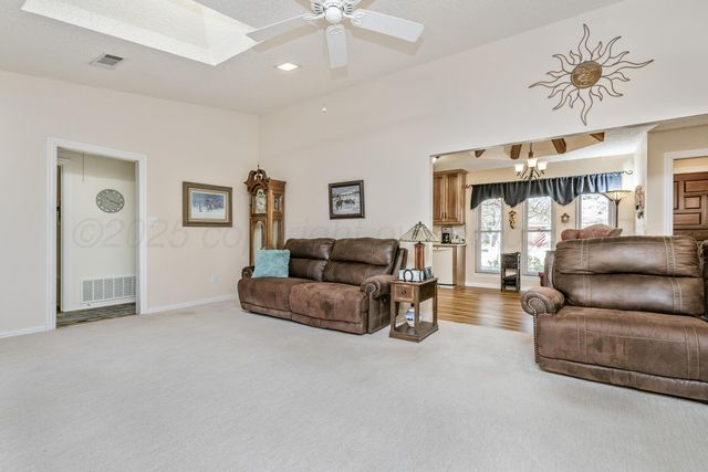 2534 Fir Street, Pampa, TX 79065