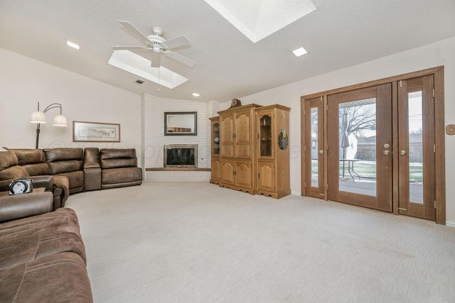 2534 Fir Street, Pampa, TX 79065