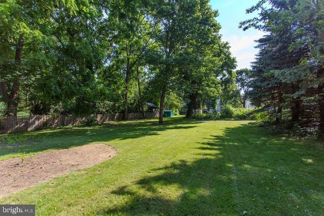 118 N PRINCE ST, Shippensburg, PA 17257