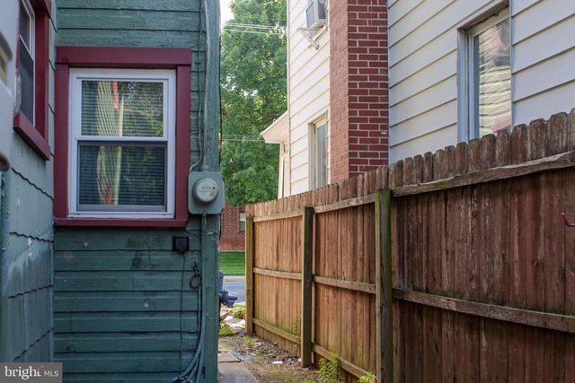 118 N PRINCE ST, Shippensburg, PA 17257