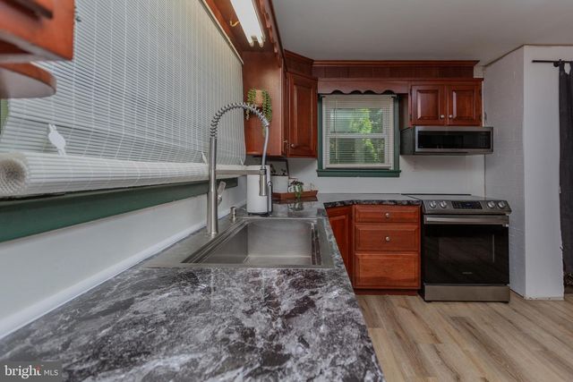 118 N PRINCE ST, Shippensburg, PA 17257