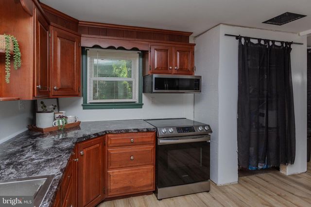 118 N PRINCE ST, Shippensburg, PA 17257