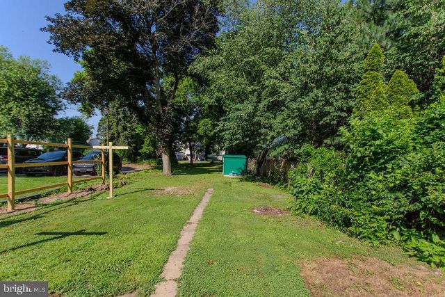 118 N PRINCE ST, Shippensburg, PA 17257