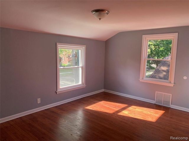 4800 Harvard Road, Detroit, MI 48224