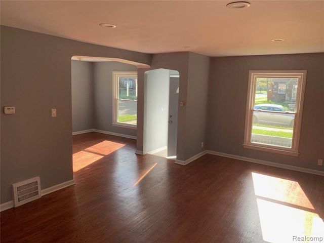 4800 Harvard Road, Detroit, MI 48224