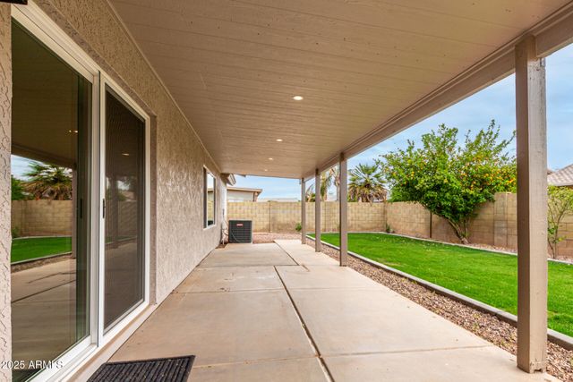 2319 E SAN TAN Drive, Gilbert, AZ 85296
