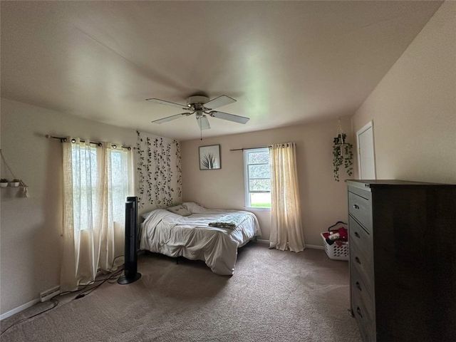 904 Sandalwood Dr, City Of Greensburg, PA 15601