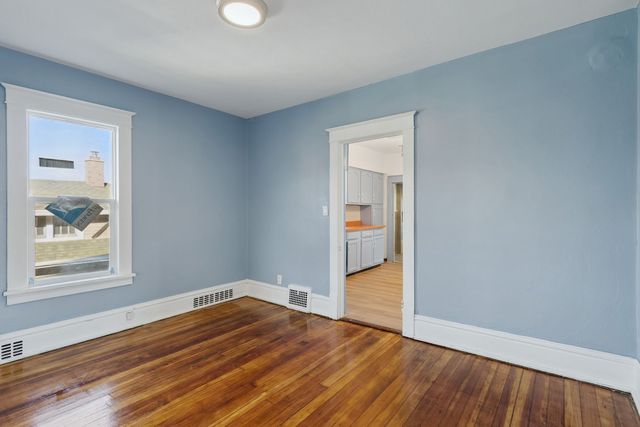 434 16th Avenue, Rockford, IL 61104