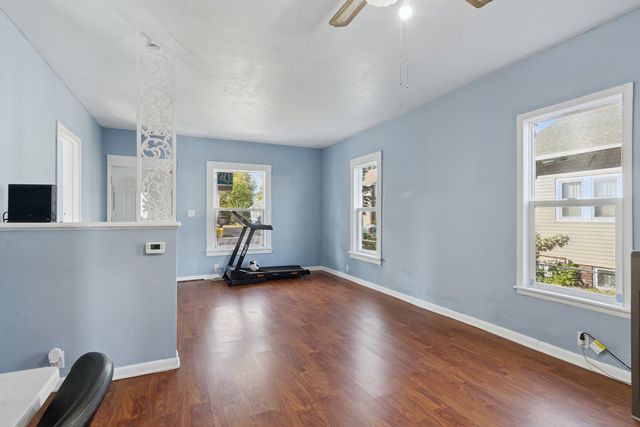 434 16th Avenue, Rockford, IL 61104